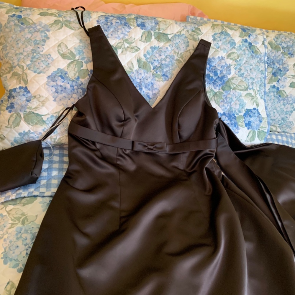 Prom Dress - Picture 3 of 3